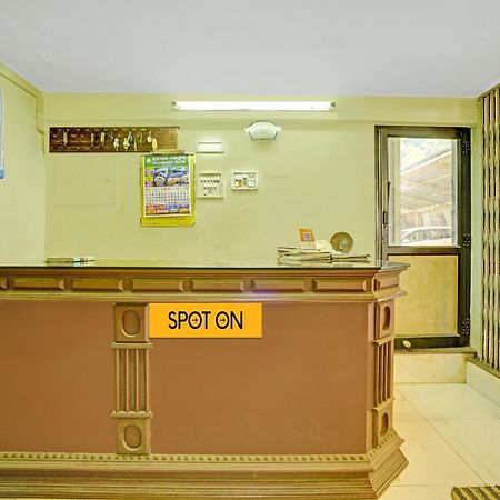 Hotel O Ss Residency Punalur Eksteriør billede