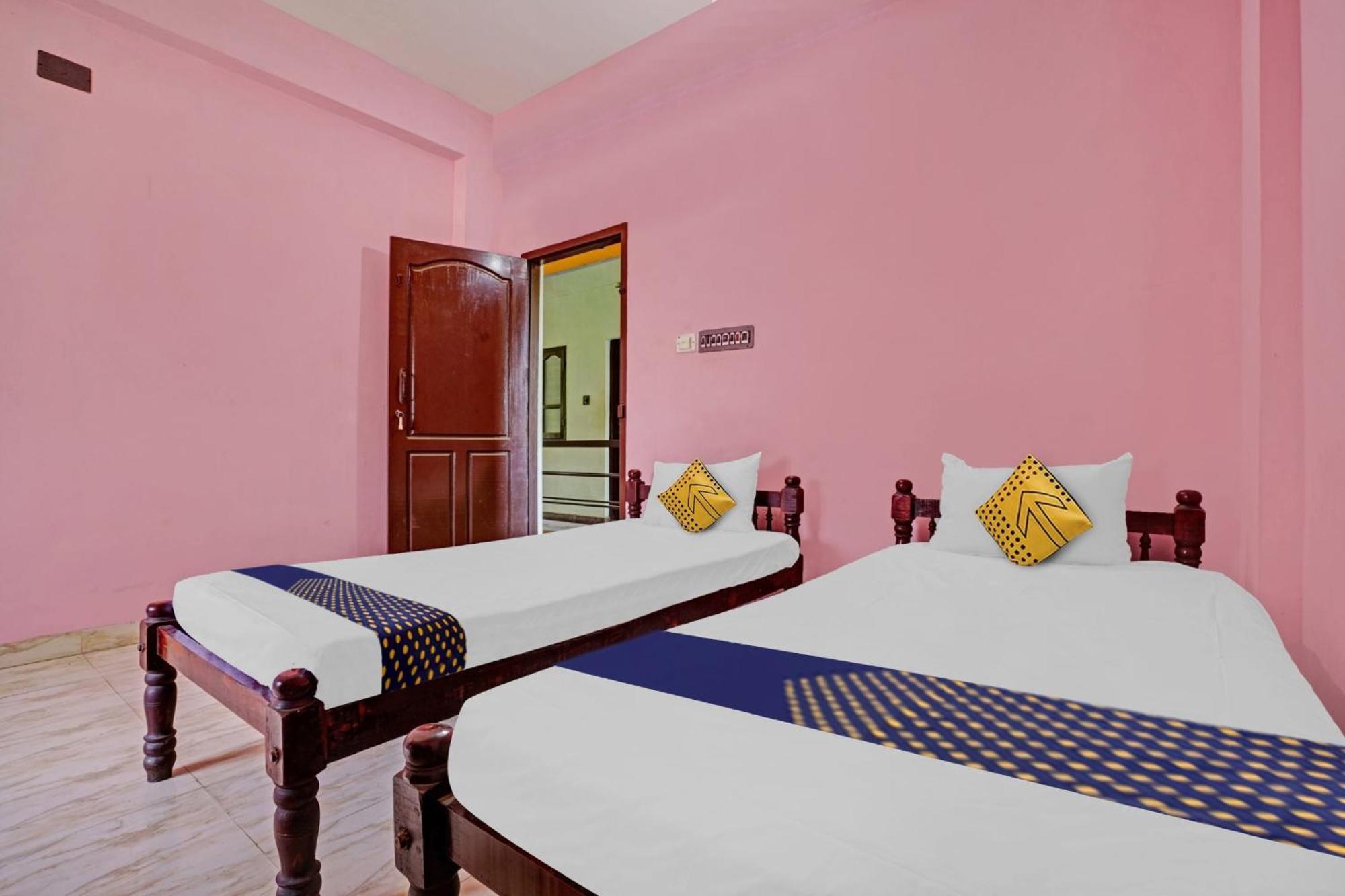 Hotel O Ss Residency Punalur Eksteriør billede