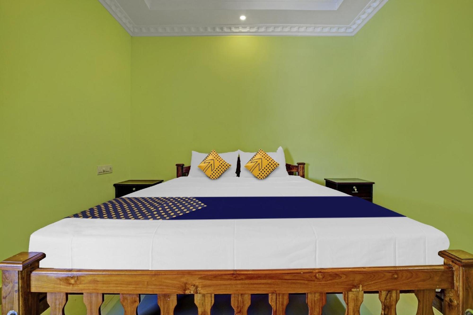 Hotel O Ss Residency Punalur Eksteriør billede