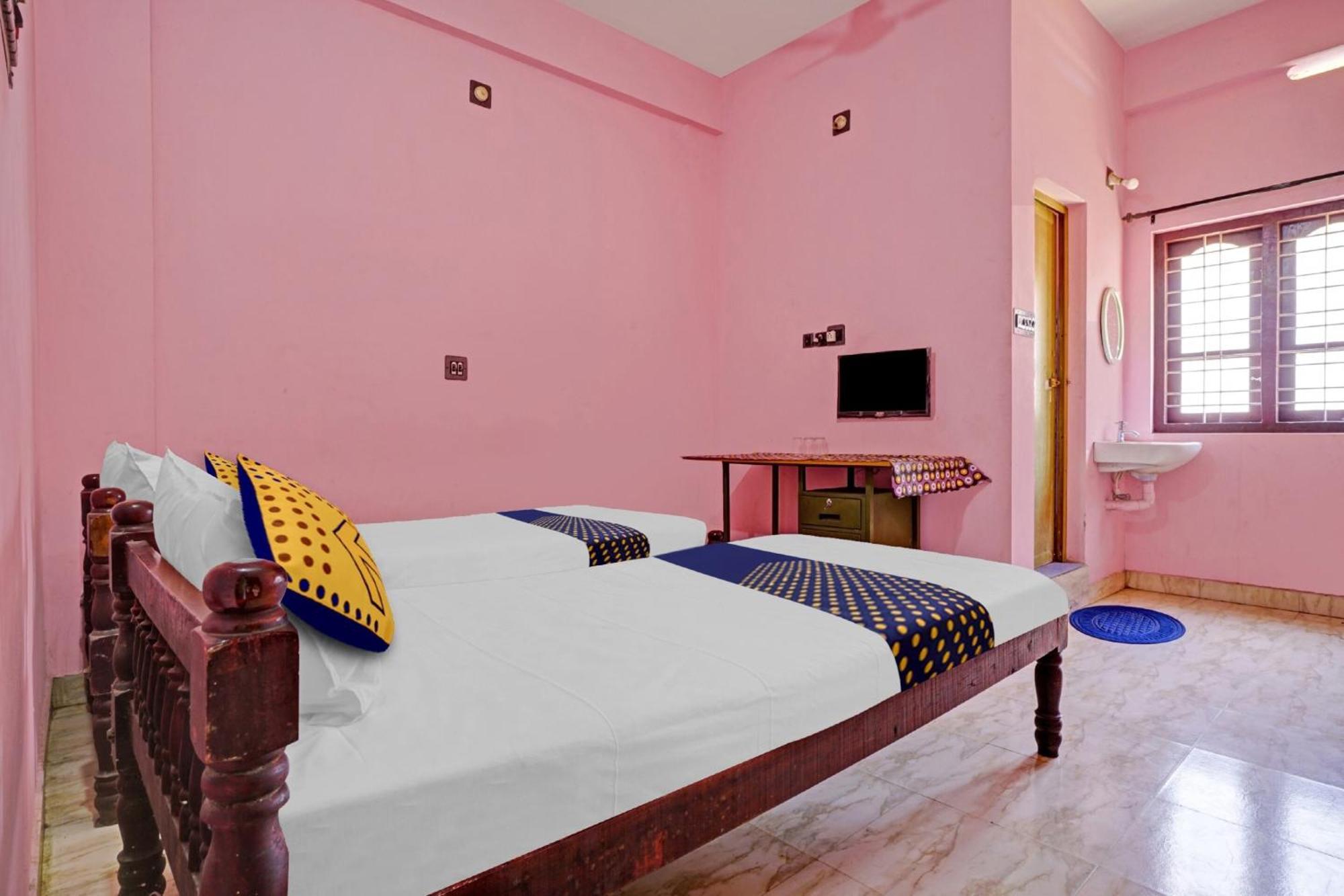 Hotel O Ss Residency Punalur Eksteriør billede