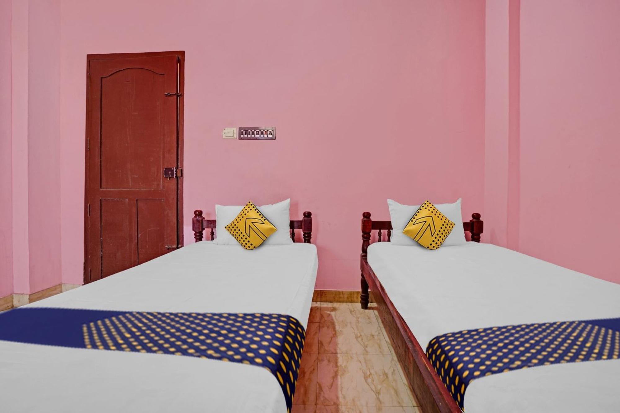 Hotel O Ss Residency Punalur Eksteriør billede